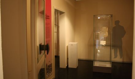 Eingangsraum der Ausstellung.
